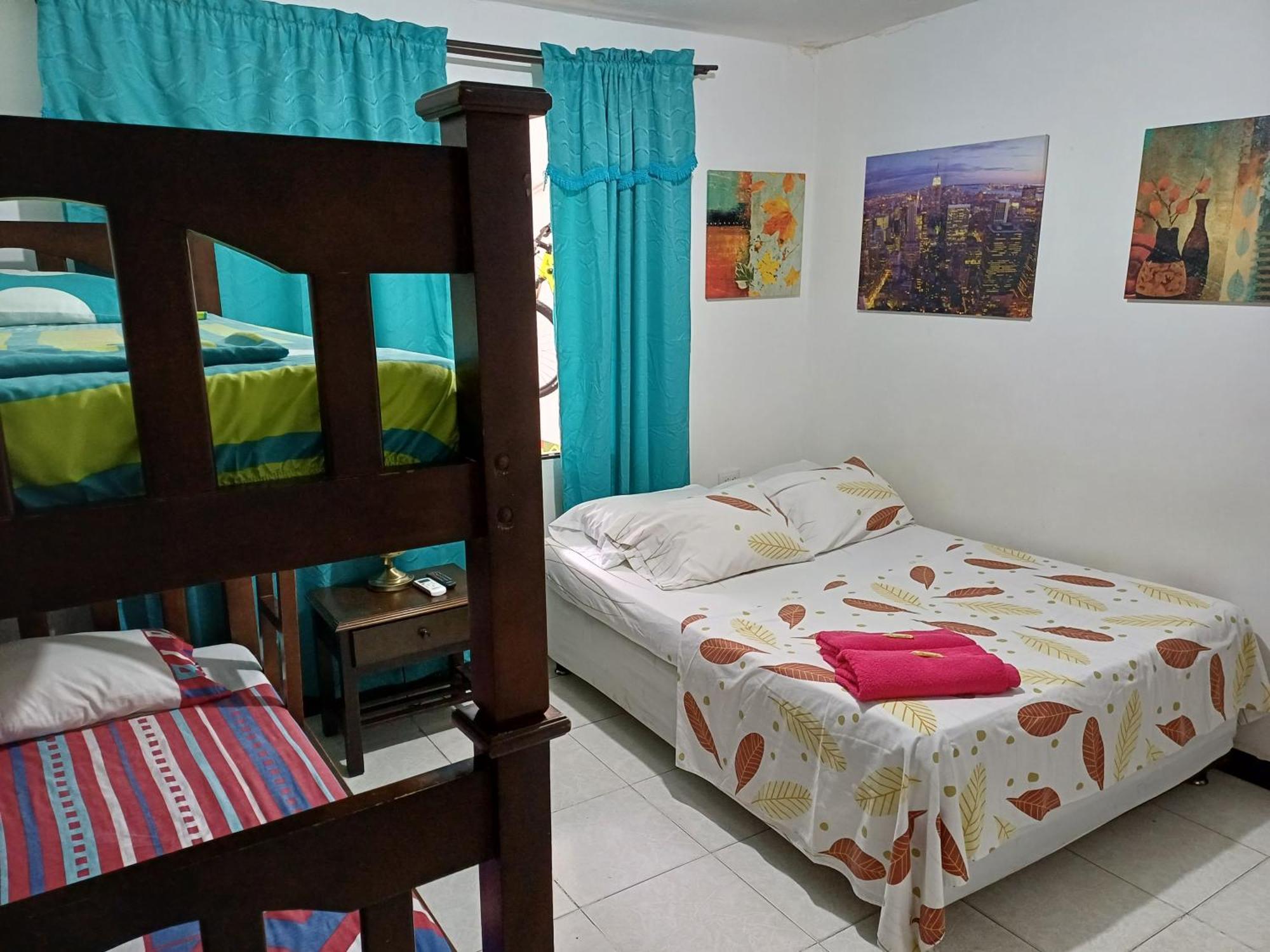 Casablanca Hostel Cali B&B Exterior photo
